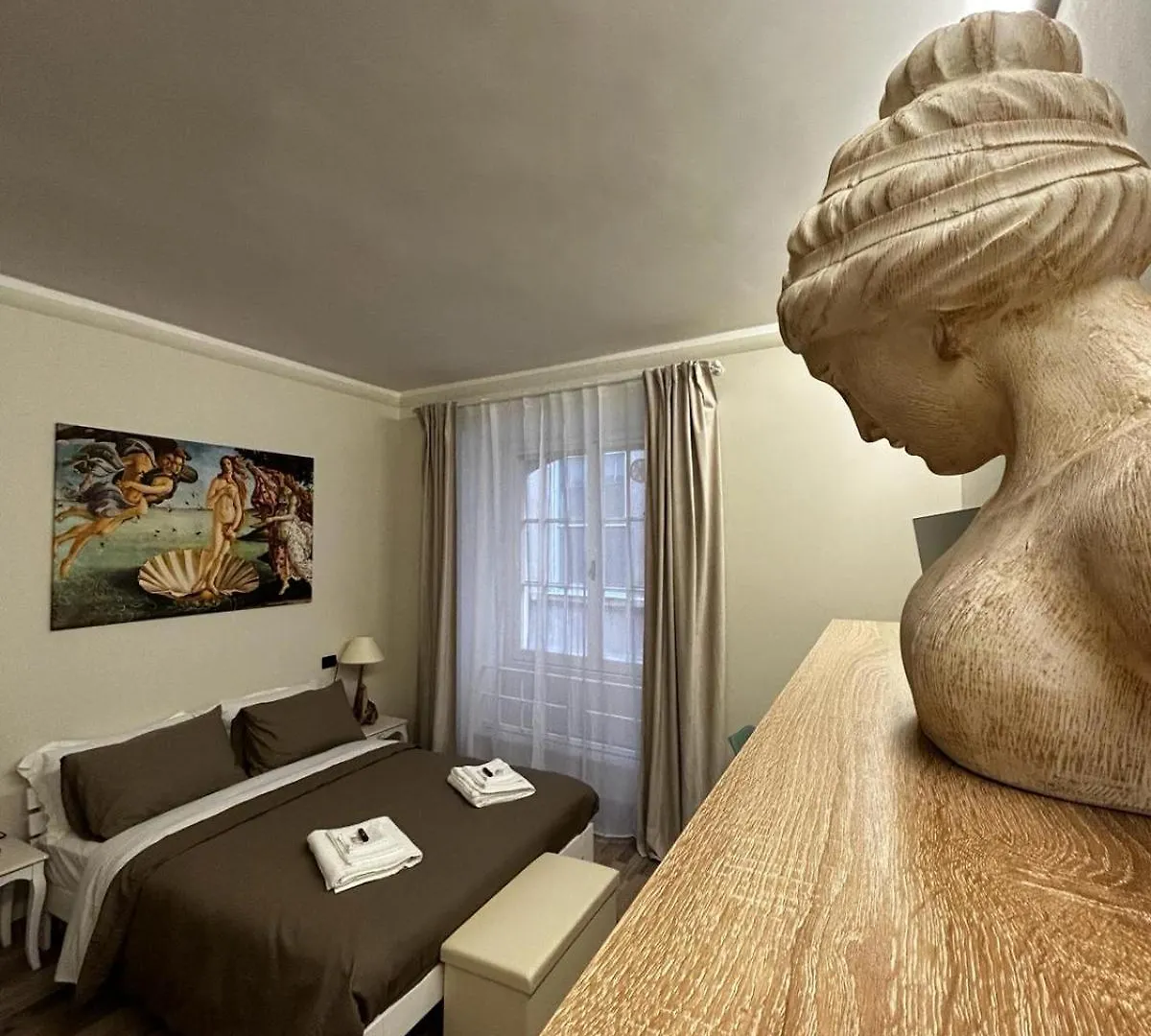 Le Colonne Di San Luca Affittacamere Genoa Guest house